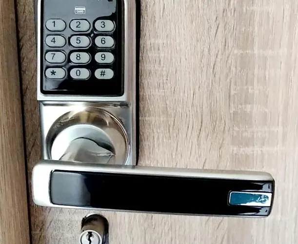 Wołoska 80 * Warszawa